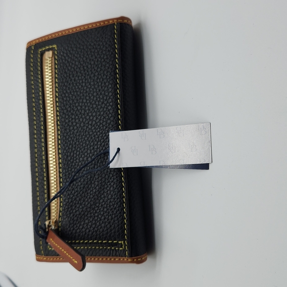 New Dooney & Bourke Pebble Grain Continental Clutch Black - Picture 13 of 13